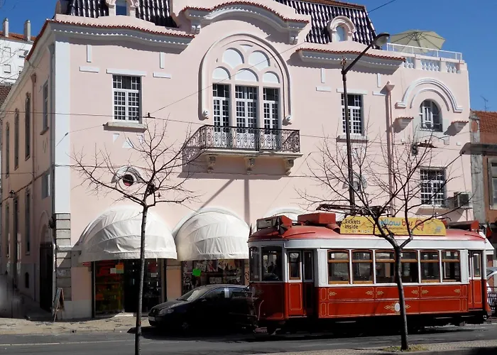 Palma 1 Bed Located Lisbon