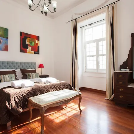 Palma 1 Bed Located Apartment Lisbon